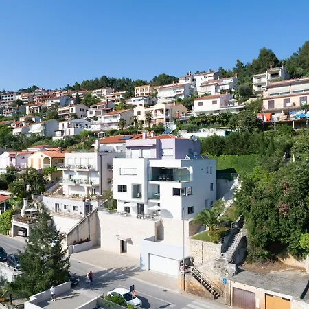 Kanat 1 & 2 With Beautiful Sea View Apartment Rabac